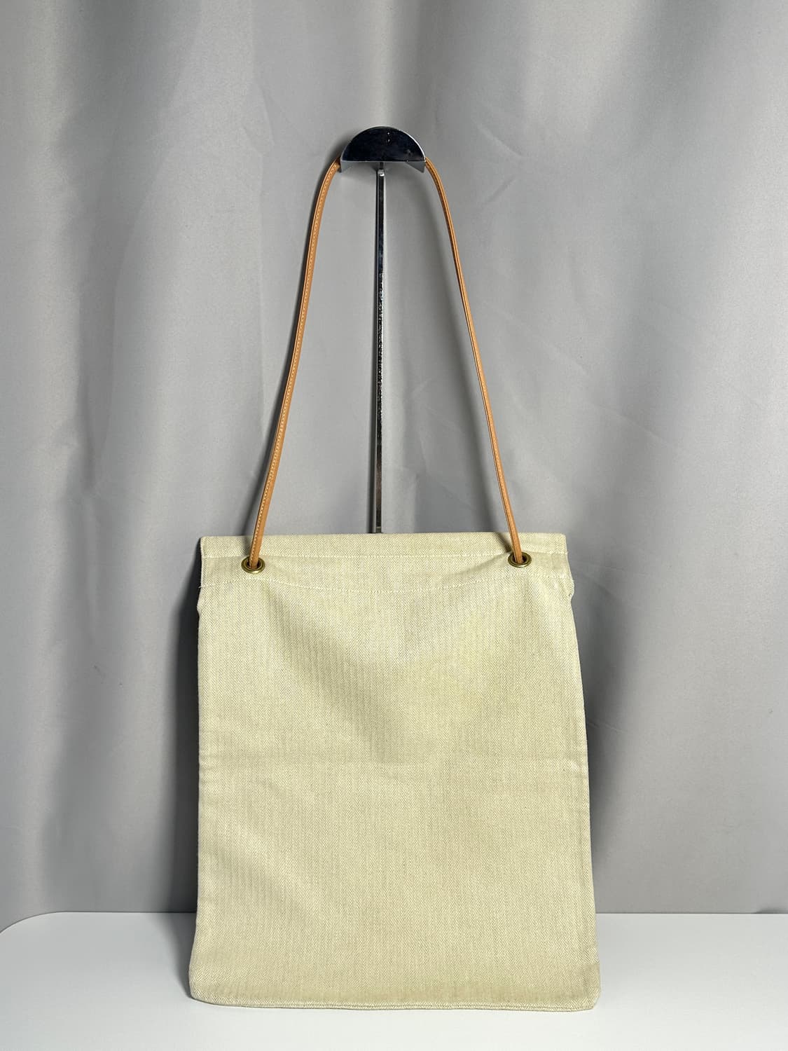 에르메스 알린 캔버스 숄더백 베이지 상품이미지4