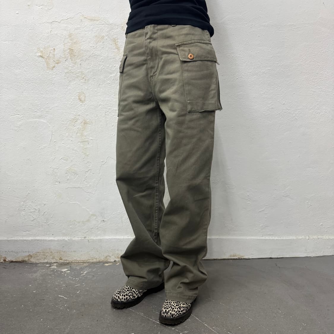 TONGS 올리브컬러 스텐실 M44 필드 트라우저 팬츠 상품이미지1