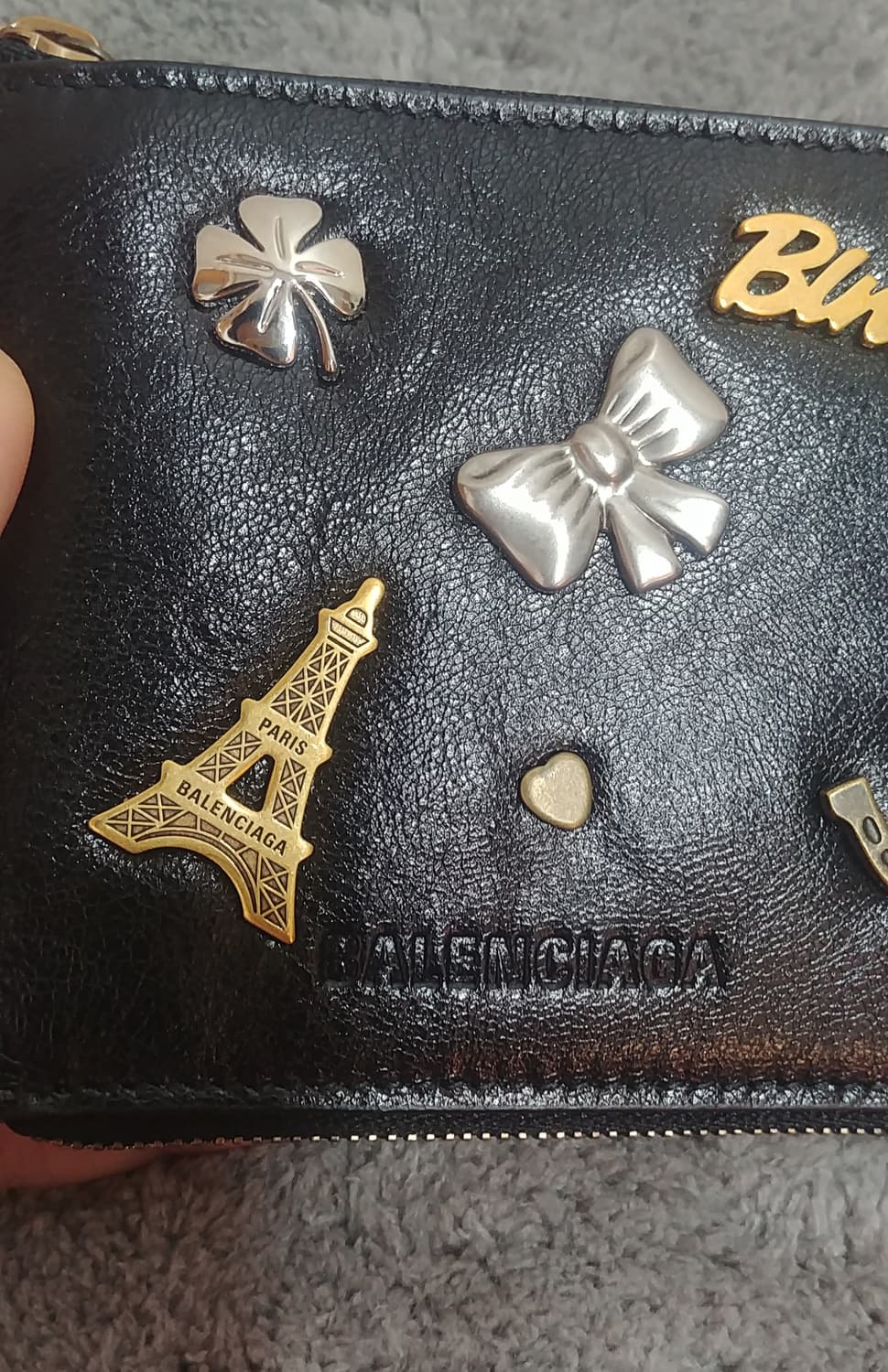 발렌시아가BALENCIAGA 참장식 지퍼반지갑/블랙 상품이미지3