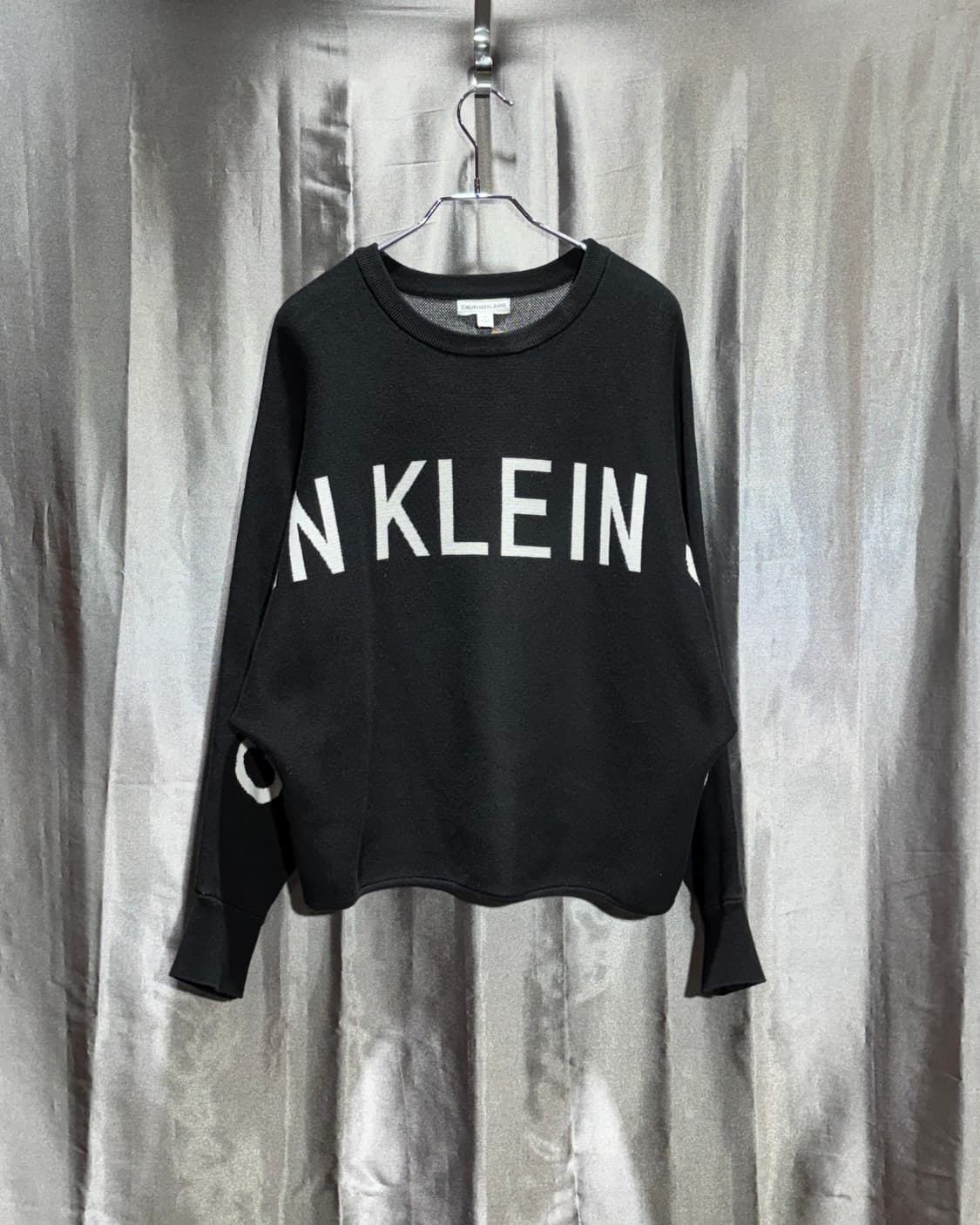 M 캘빈클라인 스펠링 블랙 니트 상품이미지2