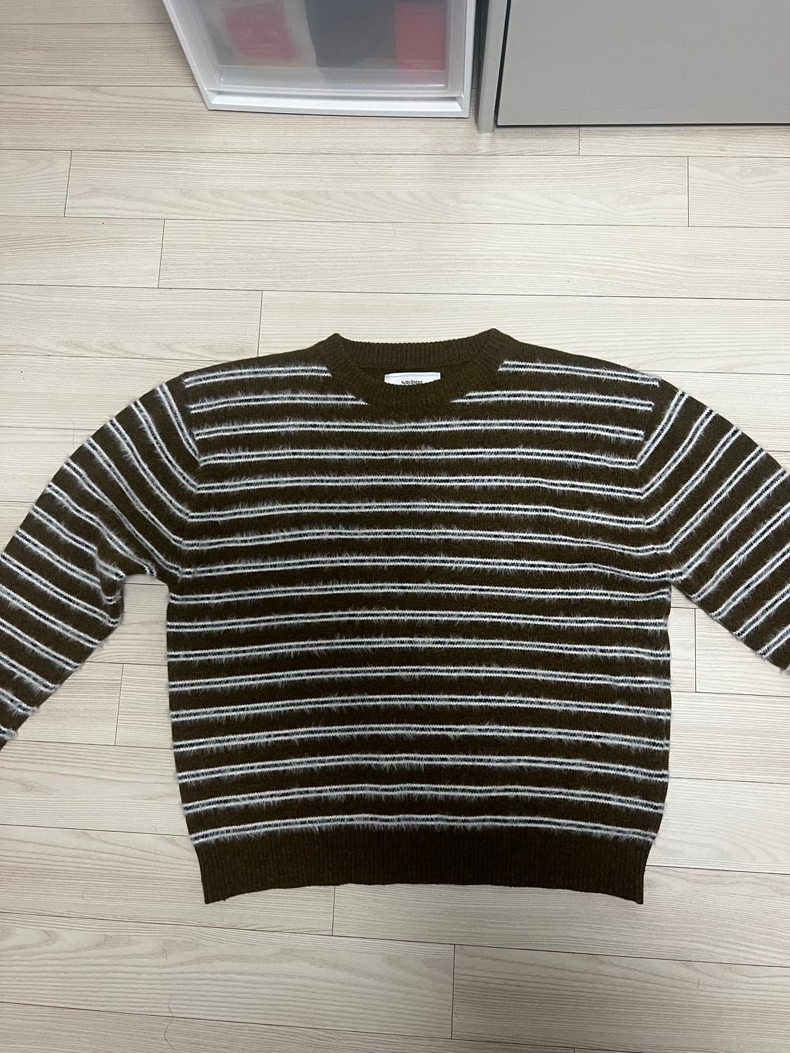 웨이비니스 헤어리 스트라이프 니트 카키 브라운2 사이즈 상품이미지1