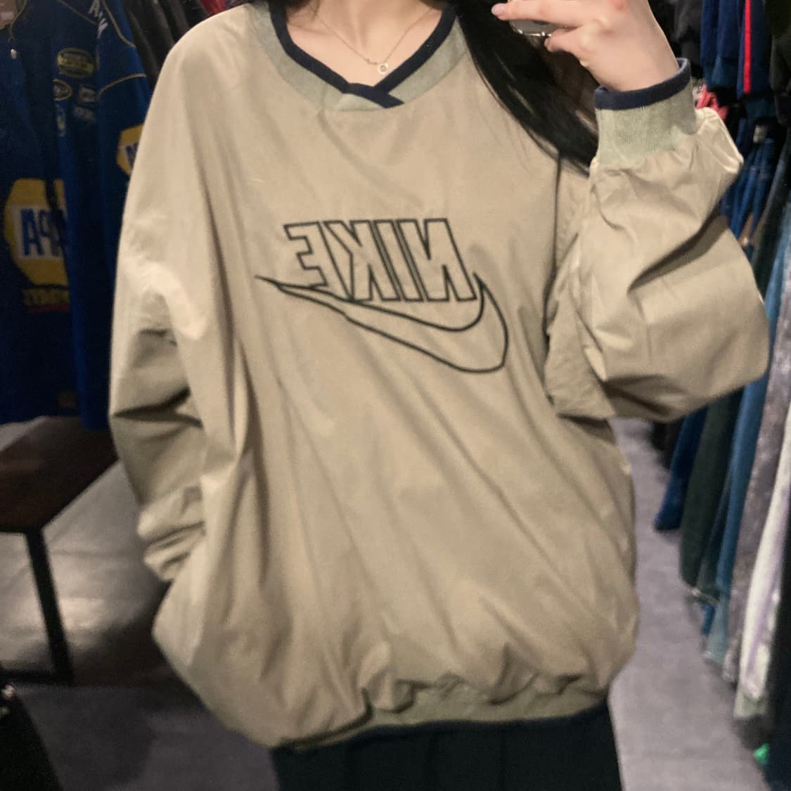 [IM] 나이키 빅로고 베이지 풀오버 웜업 상품이미지5