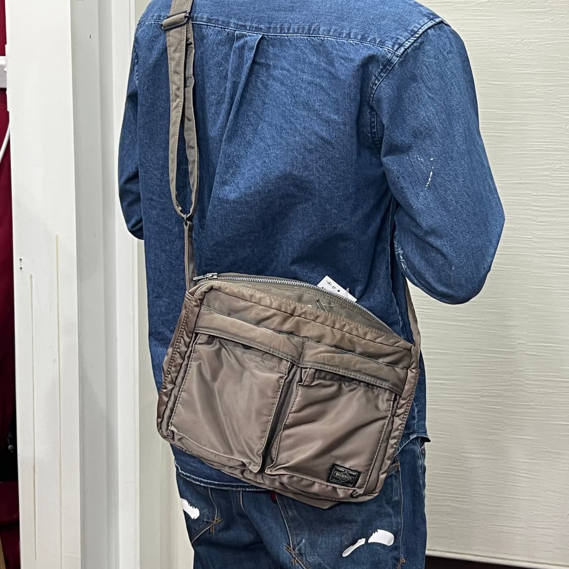 PORTER 요시다포터 탱커 숄더백 그레이 L 상품이미지1