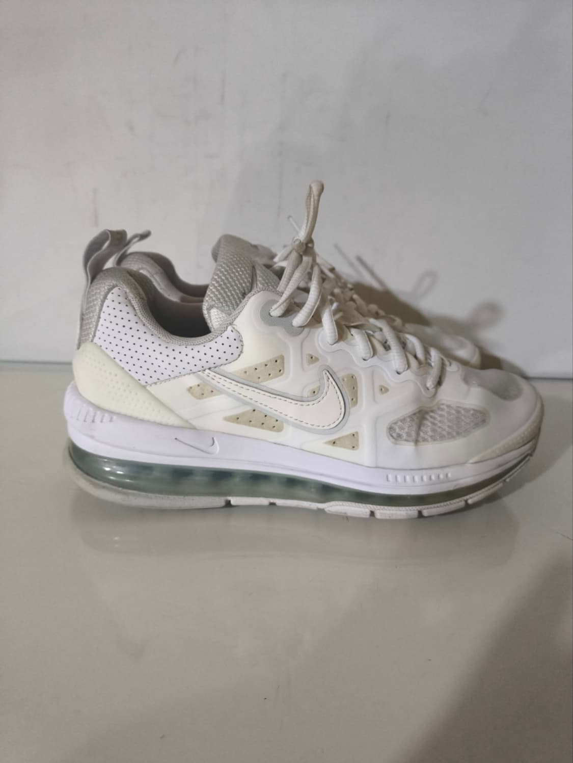 240mm 나이키 에어맥스 게놈 운동화 상품이미지1