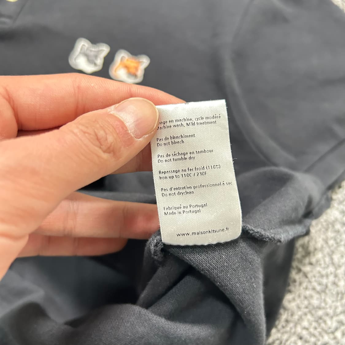 메종키츠네(Maison Kitsune) 더블 폭스 카라티 상품이미지6