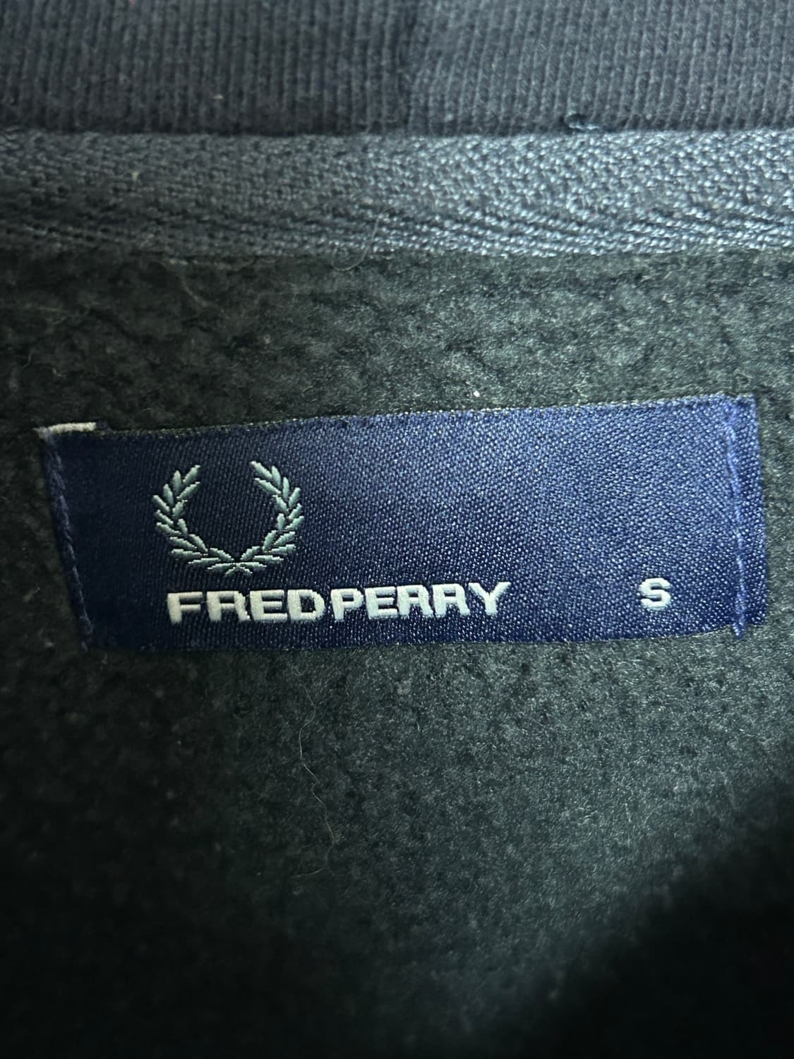 프레드페리 월계수 빅로고 후드티 네이비 상품이미지5