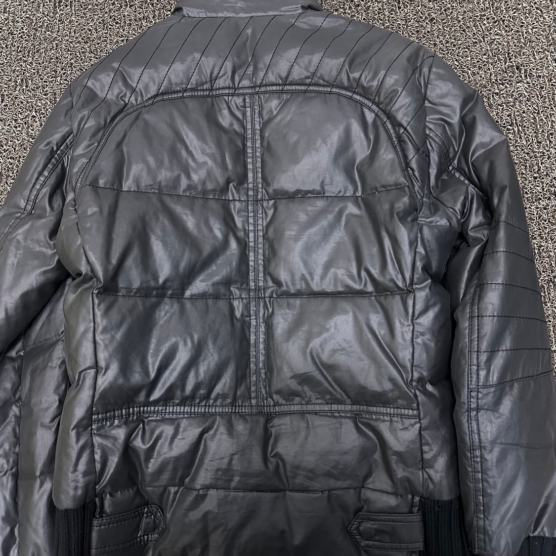 솔리드옴므 우영미 여성 덕다운 패딩 블랙 95(M) 상품이미지6