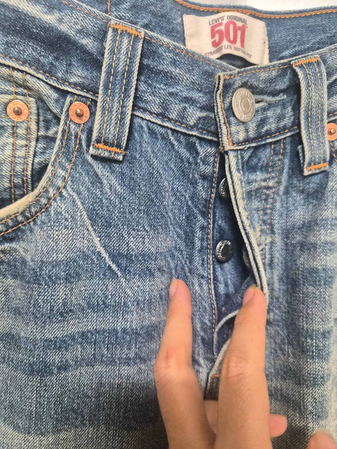 리바이스 501 데미지 워싱 청바지 상품이미지3