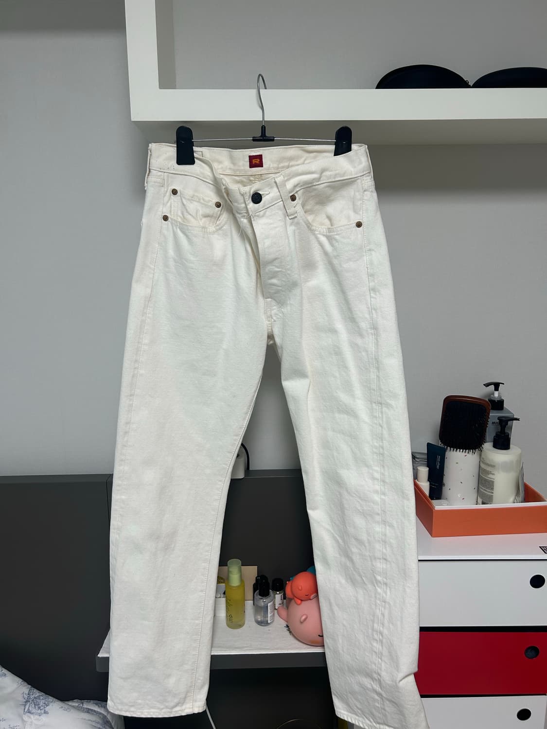 레졸루트 710 화이트 상품이미지1