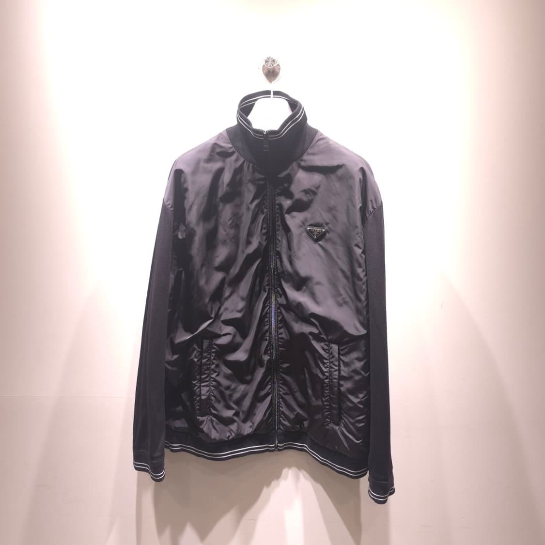 [중고/정품] 프라다 리나일론 코튼 집업 L 상품이미지1