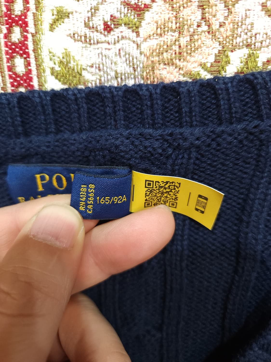 폴로 랄프로렌 네이비 케이블 코튼 브이넥 니트
​
 상품이미지4