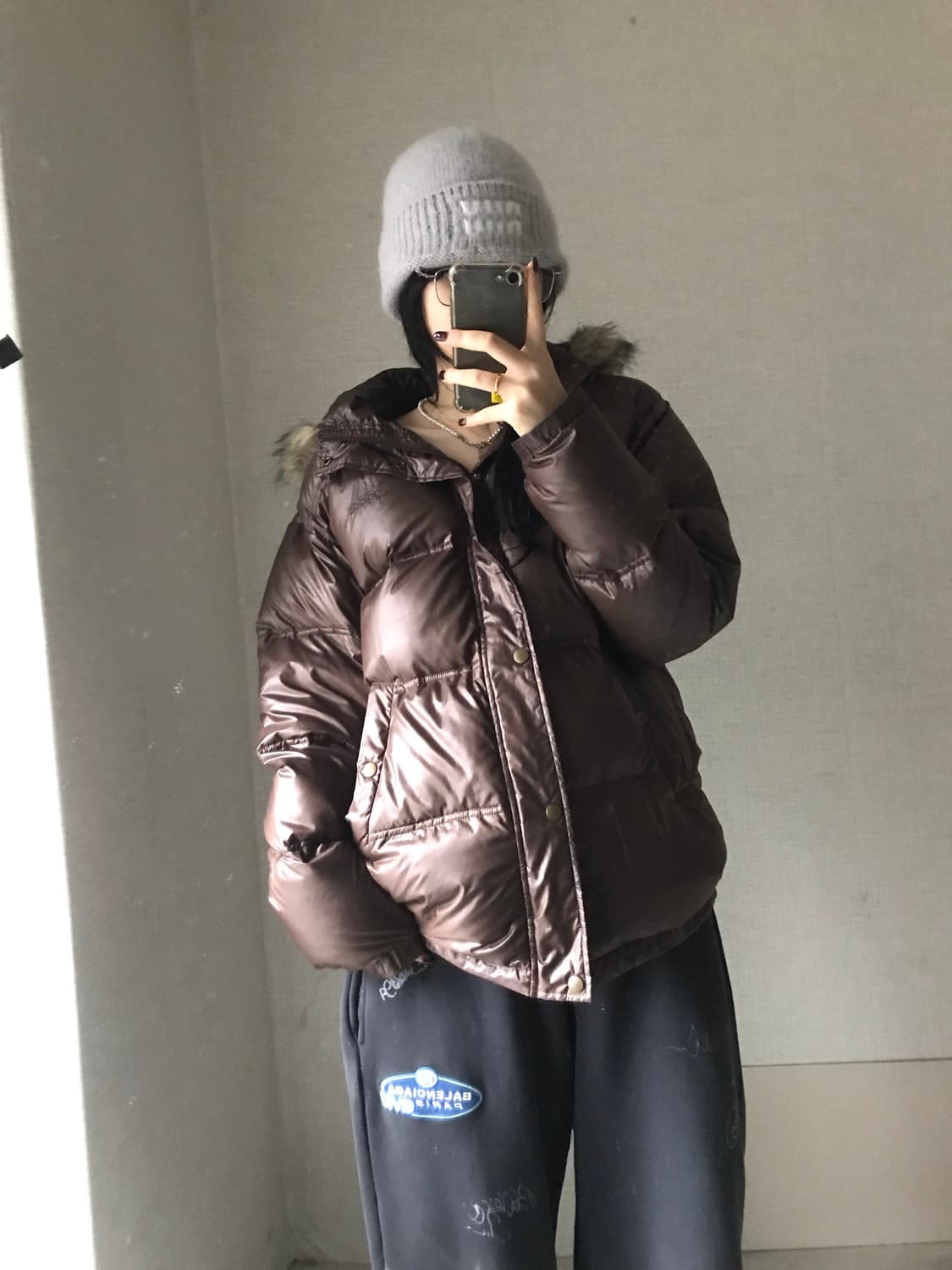 아디다스 초코브라운 울프죠 퍼패딩 상품이미지3