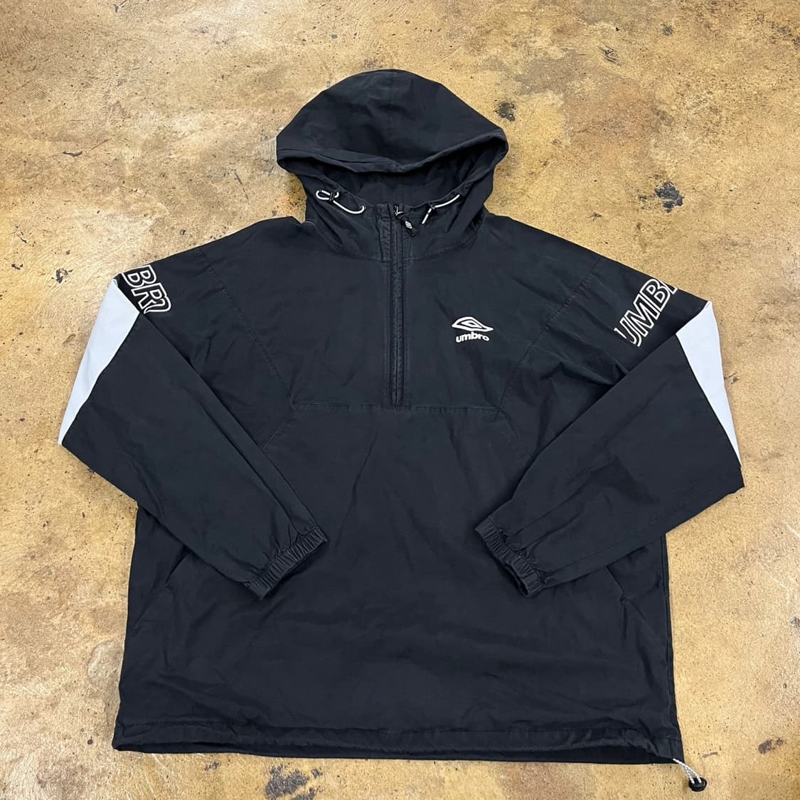 [정품/L] 엄브로 후드 하프집업 바람막이 블랙 b19 상품이미지2