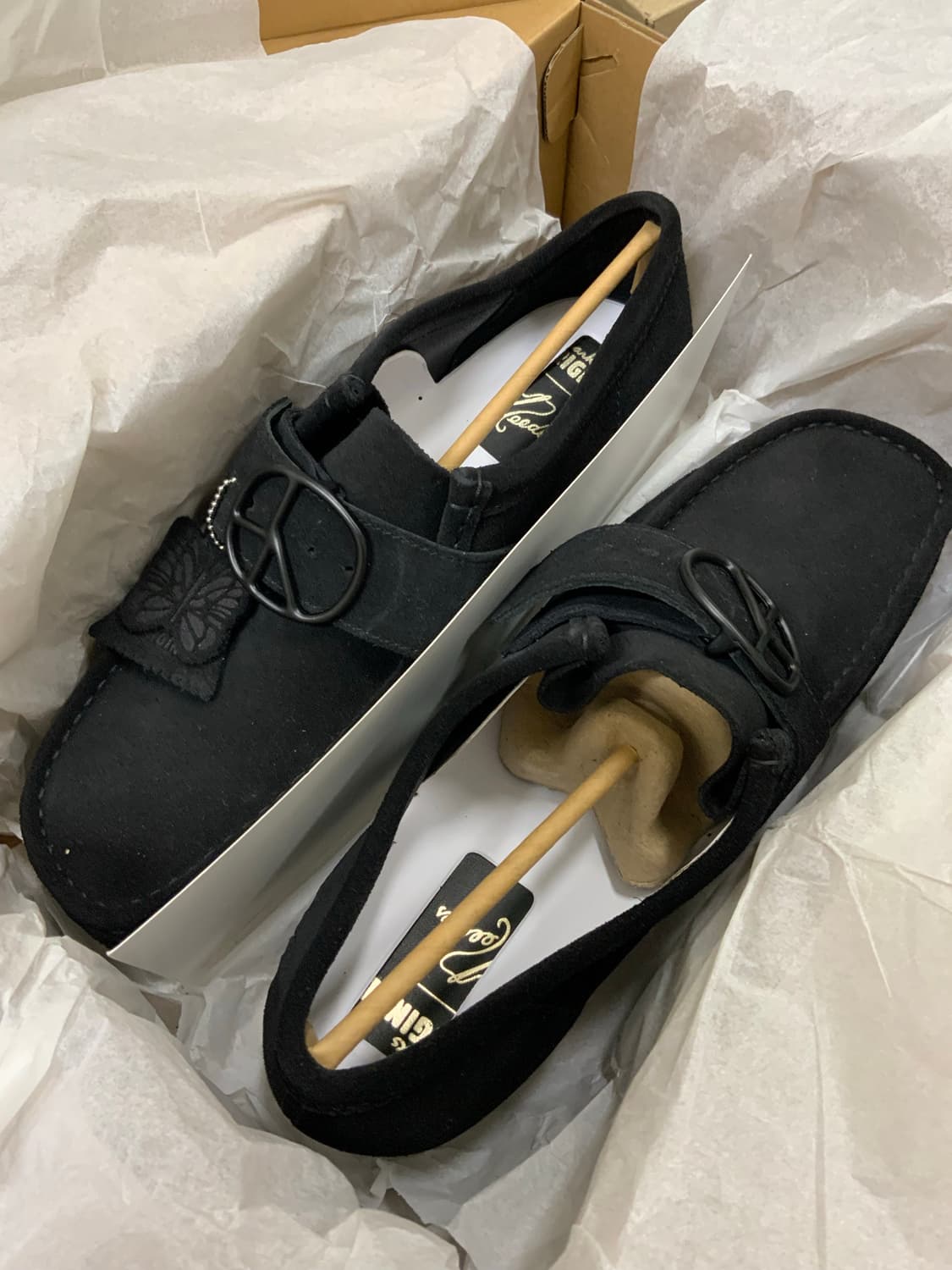 니들스 클락스 왈라비 블랙 UK11 상품이미지1