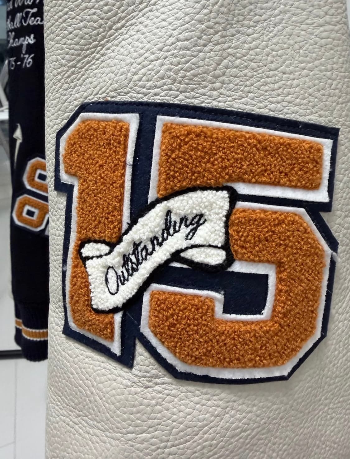 아웃스탠딩 바시티 자켓 Msize 상품이미지5