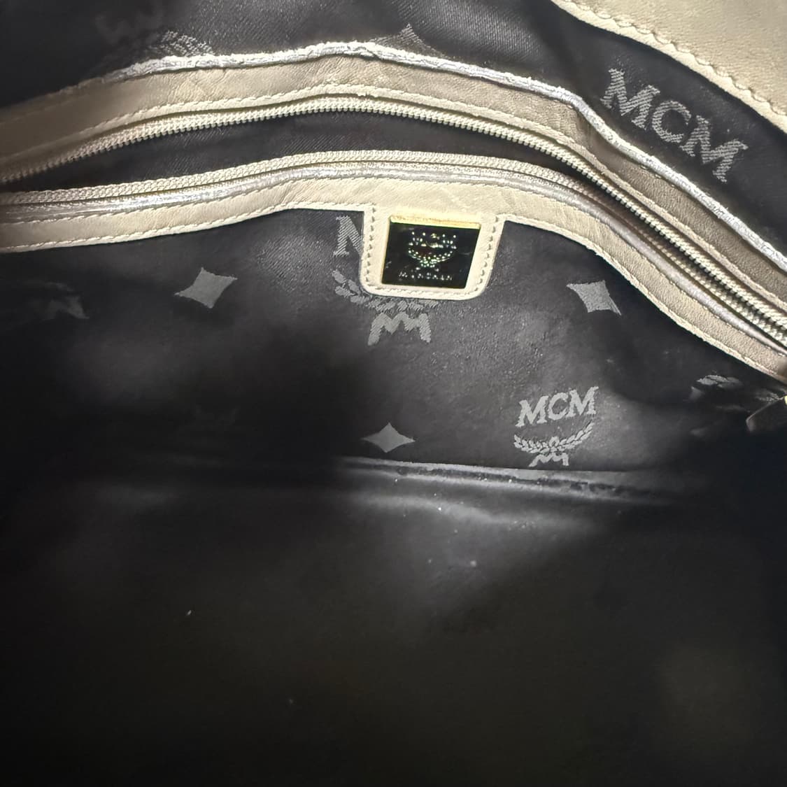 Mcm 베이지 비세토스 토트백 정품 상품이미지4