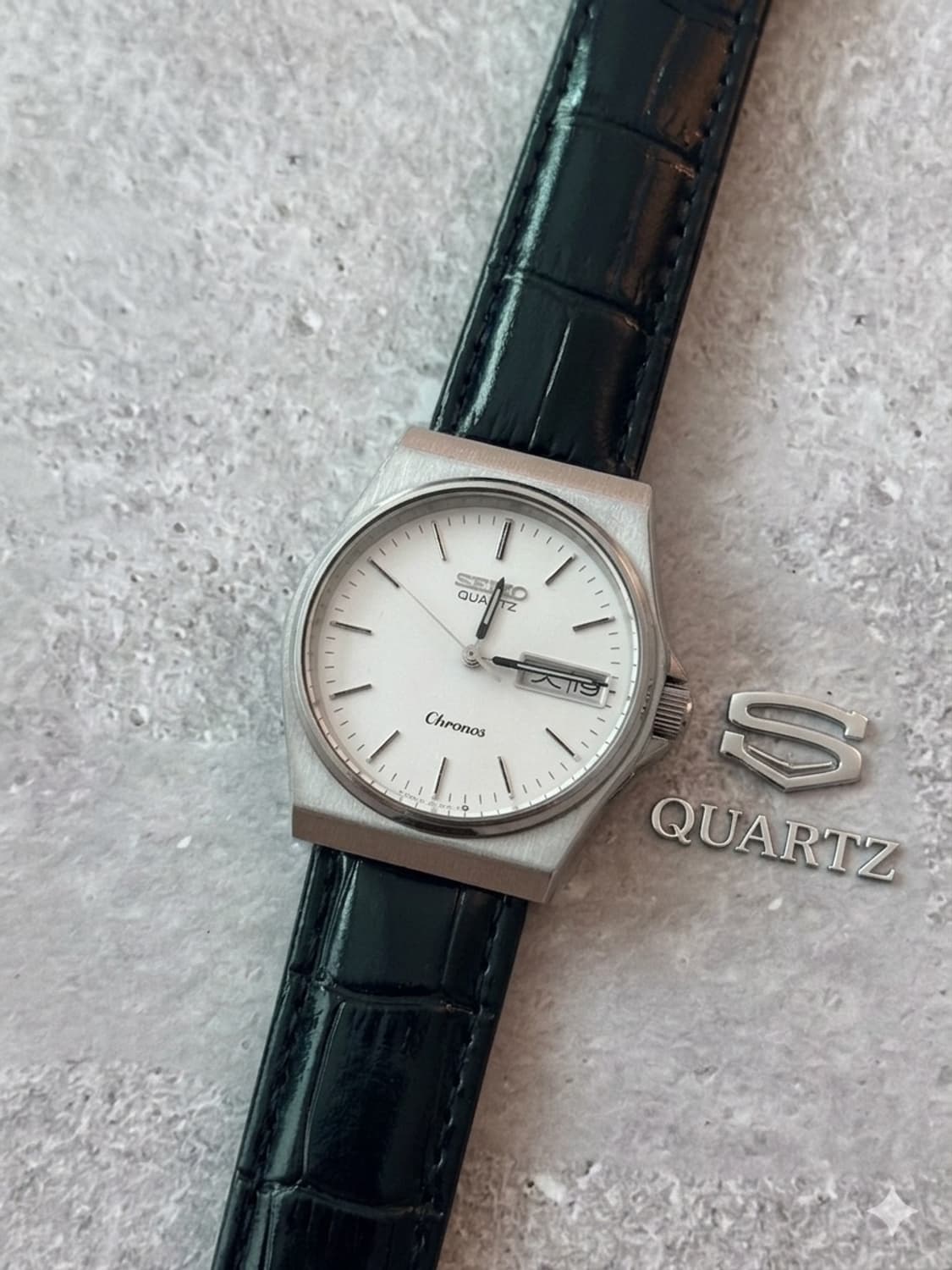 Seiko 세이코 Quartz Chronos Day-Date 상품이미지1