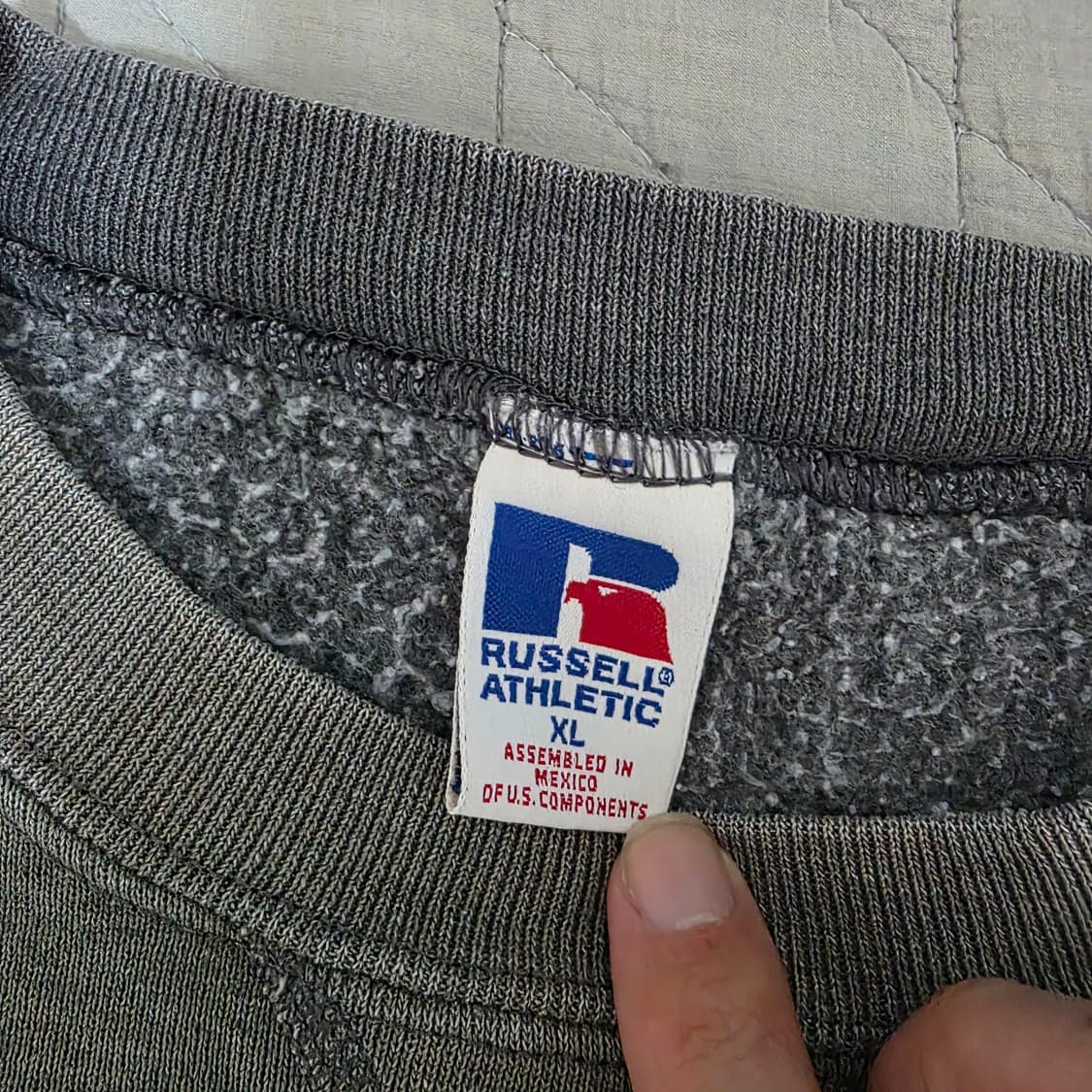 [XL] 90s 러셀 애슬레틱 다크그레이 페이드 트래쉬드 맨투맨 스웻 상품이미지7