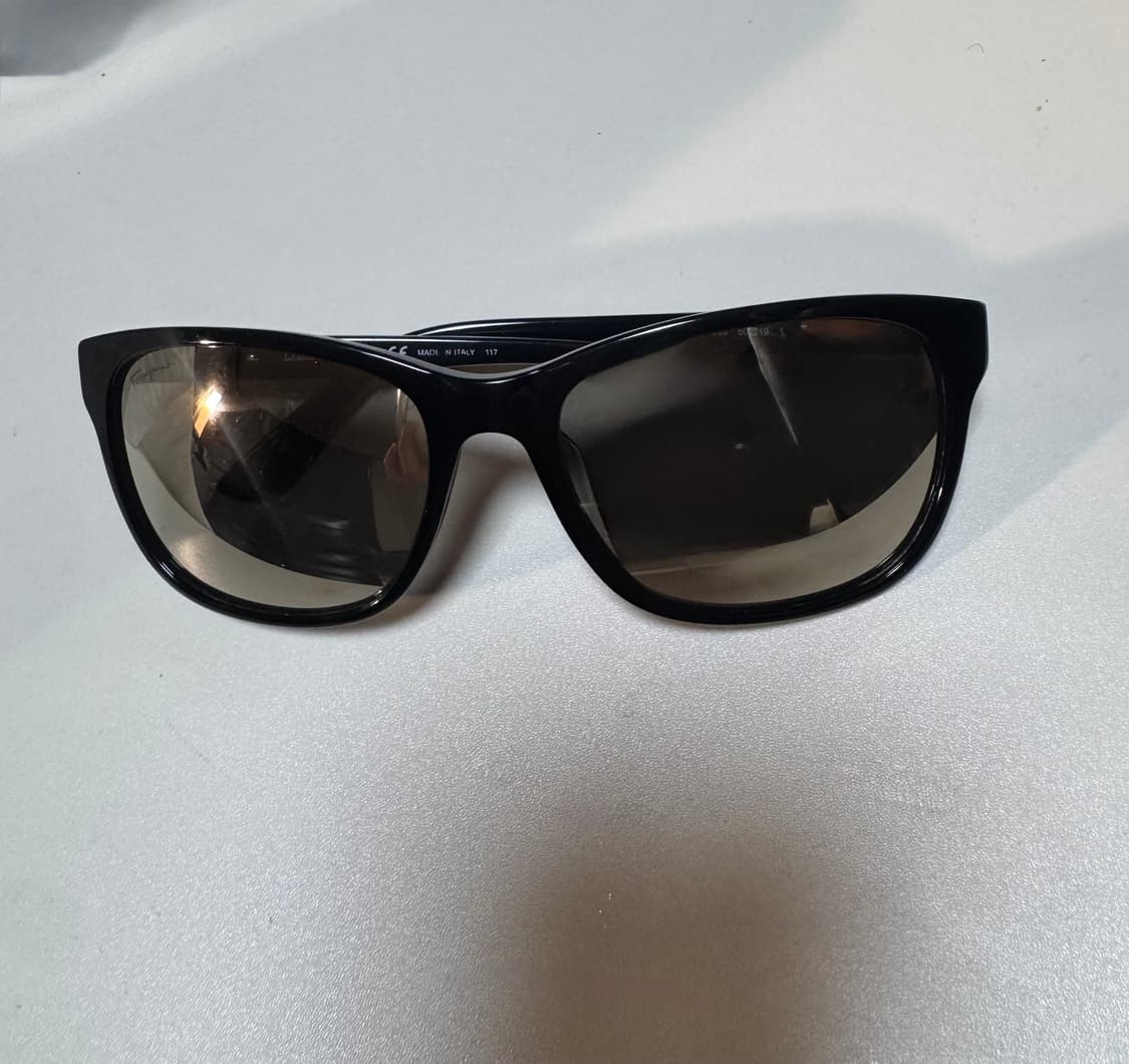 페라가모 SF701SK 선글라스 정품 (이서진 착용 모델) 상품이미지1