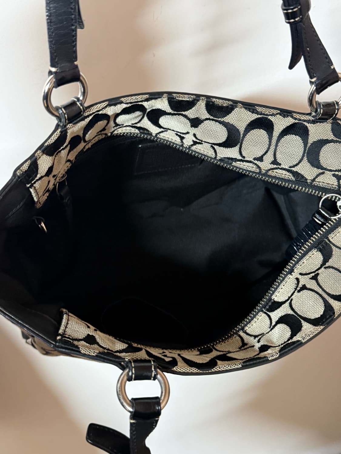 코치 시그니처 자카드 숄더백 블랙 토트백 상품이미지9