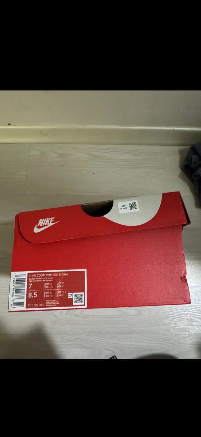 나이키 줌 보메로 5 프리미엄 라이트 아이언 오어 앤 플랫 퓨터 상품이미지7