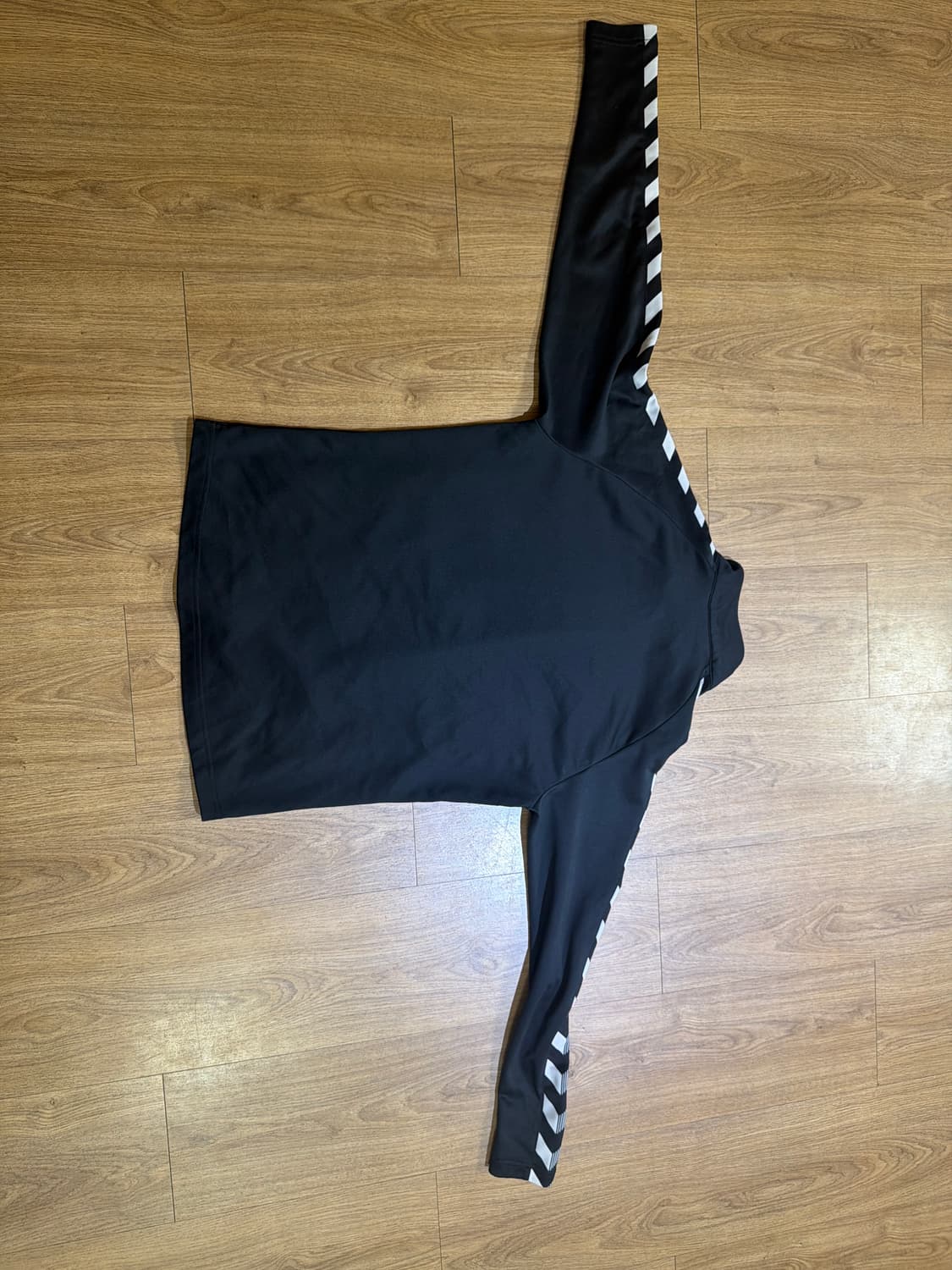 험멜 수원고 집업  상품이미지2