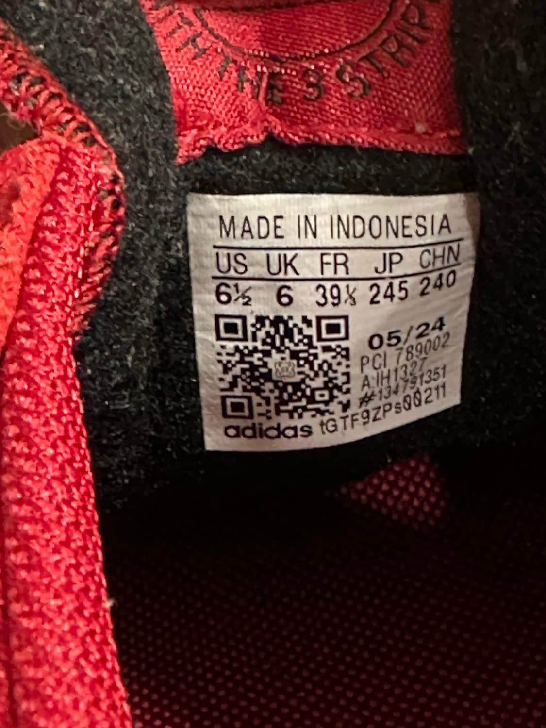 아디다스 R71 팀 빅토리 레드 코어 블랙 신발 상품이미지8