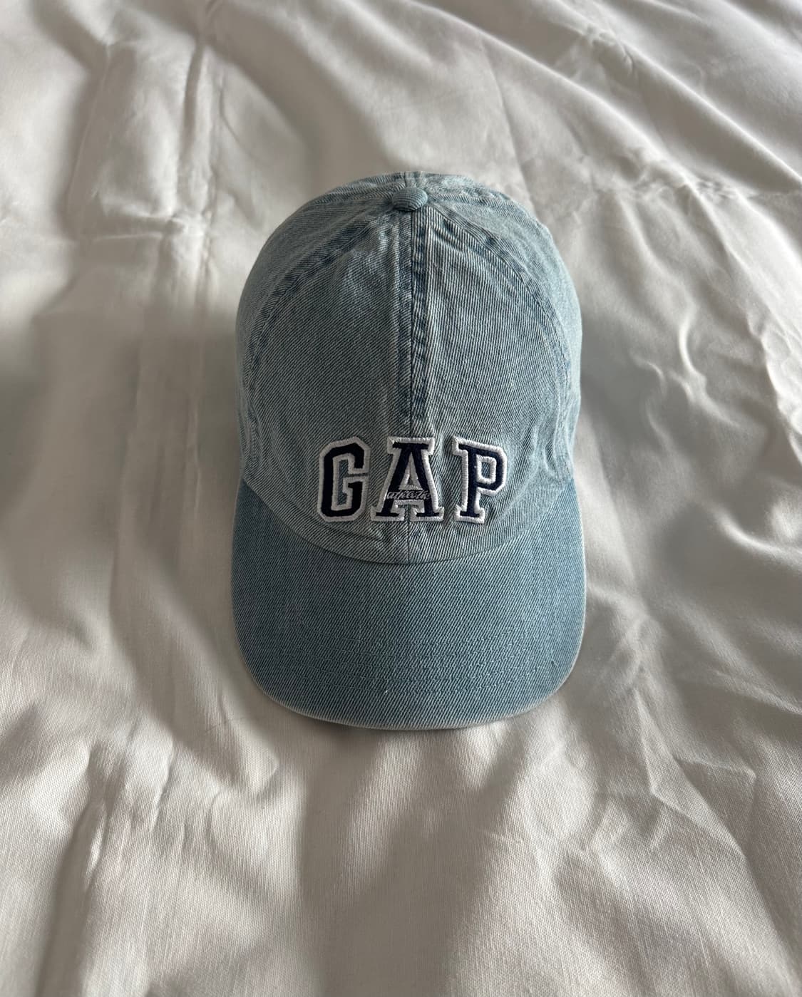 올드갭 라이트 데님 볼캡 상품이미지2