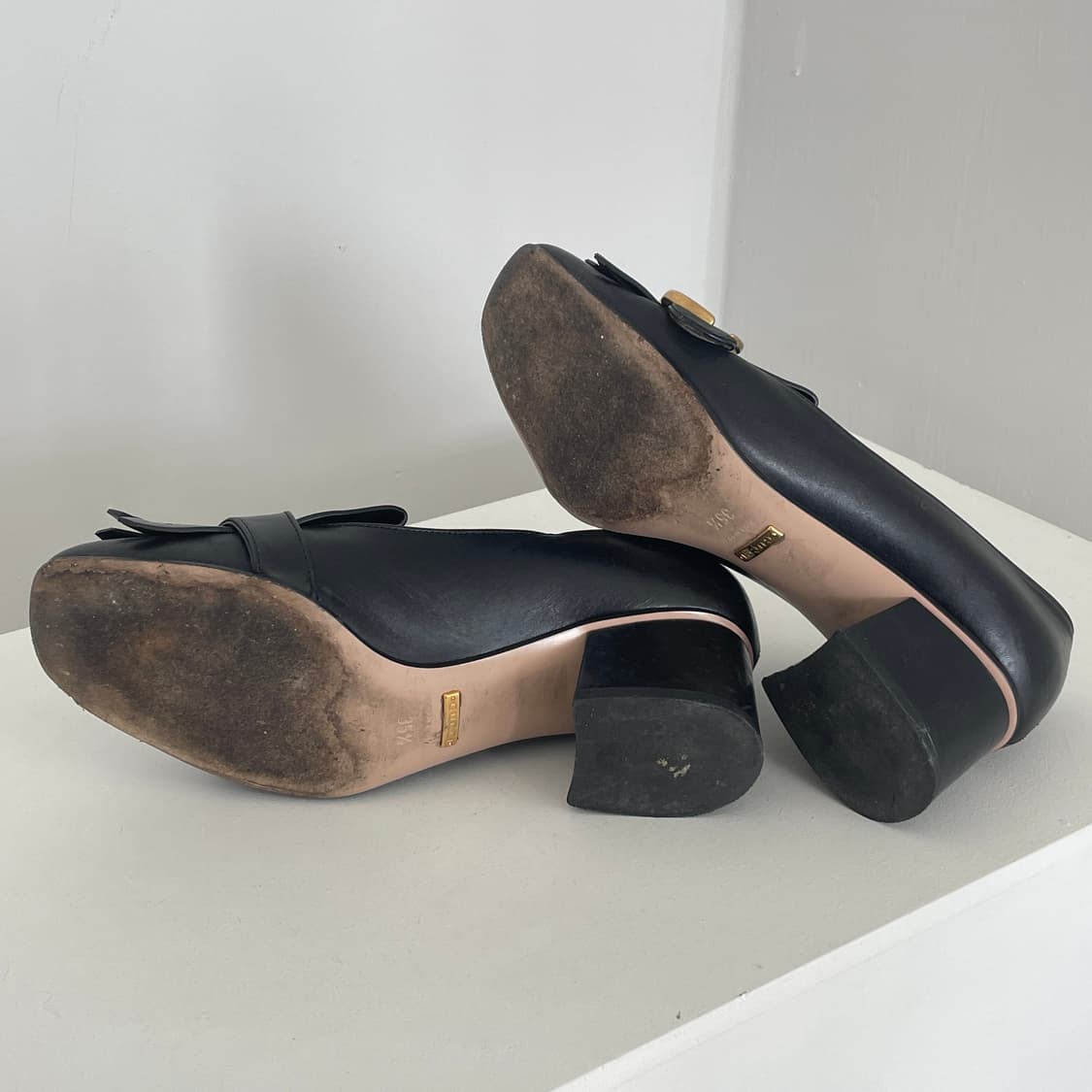 구찌 마몽 프린지 펌프스 상품이미지5