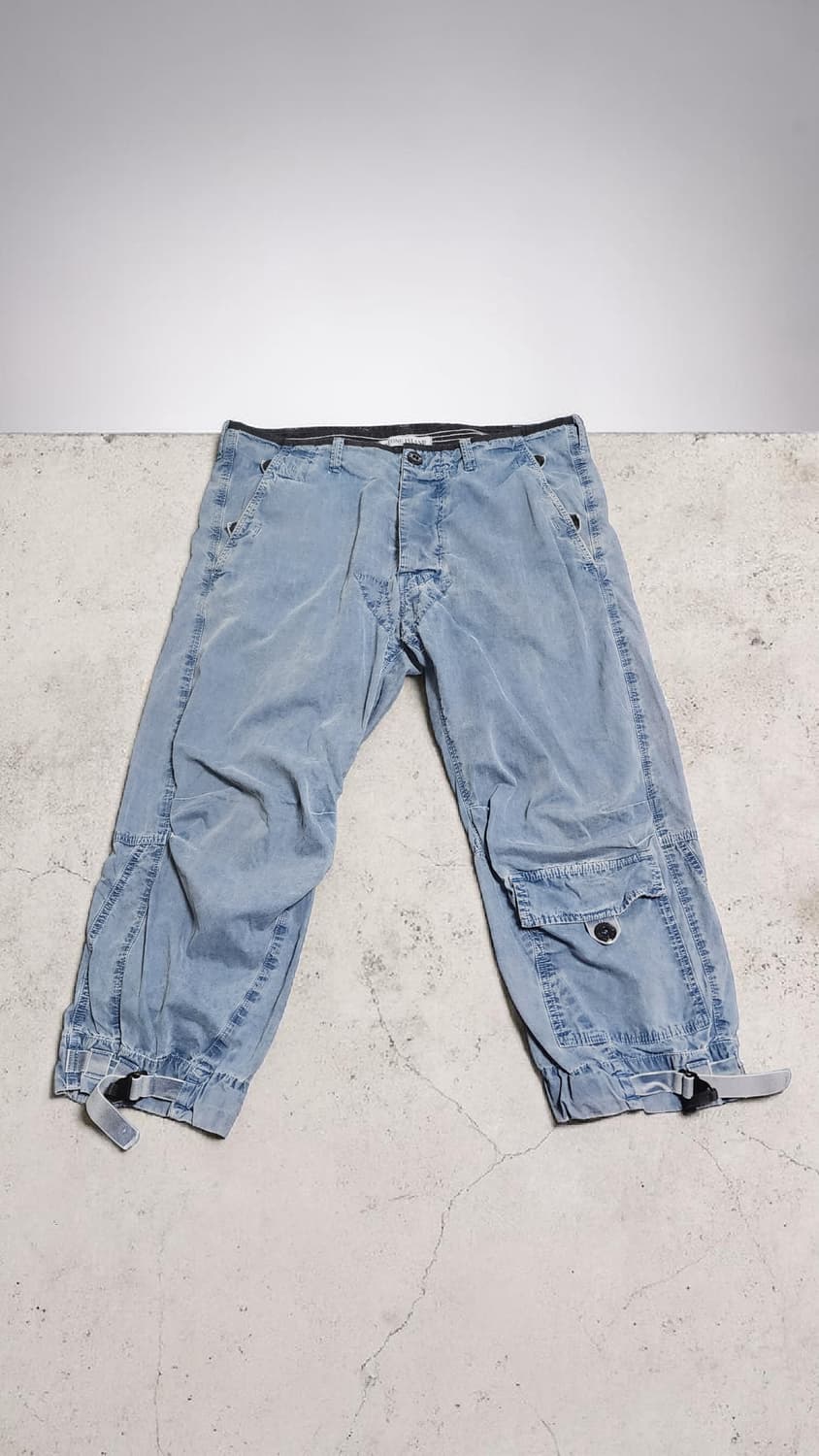 STONE ISLAND 블루 워싱 카고 7부 바지 상품이미지1