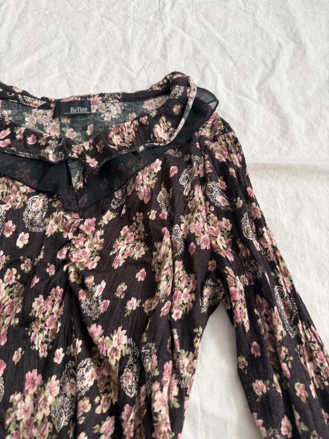 딥브라운 플로랄 페어리 탑 상품이미지3