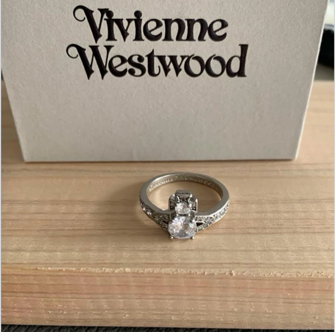 비비안웨스트우드 아카이브 크리스탈 큐빅 orb링 반지 상품이미지5