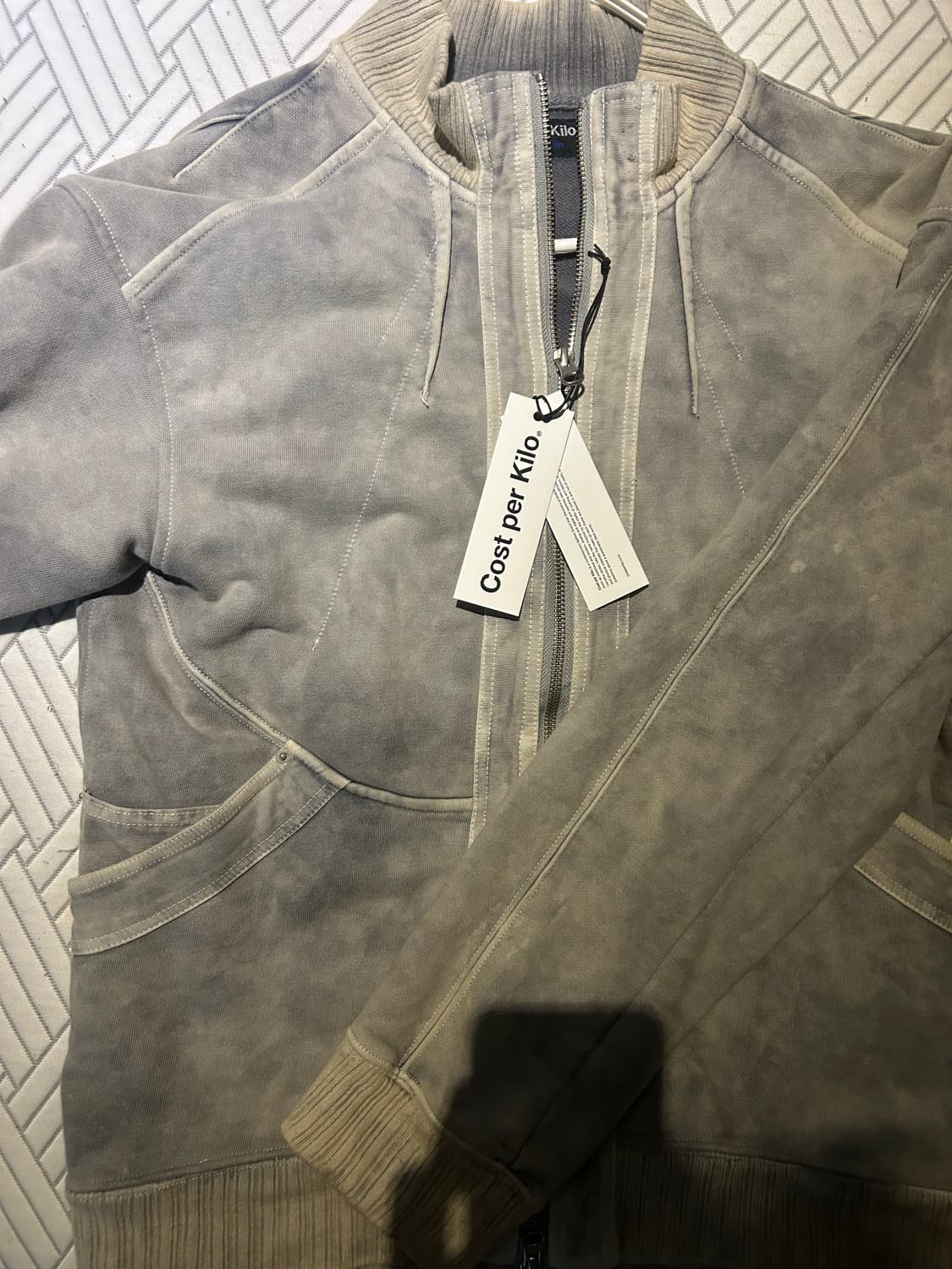 코스트퍼킬로 아이스그레이 스웻집업 s 상품이미지1