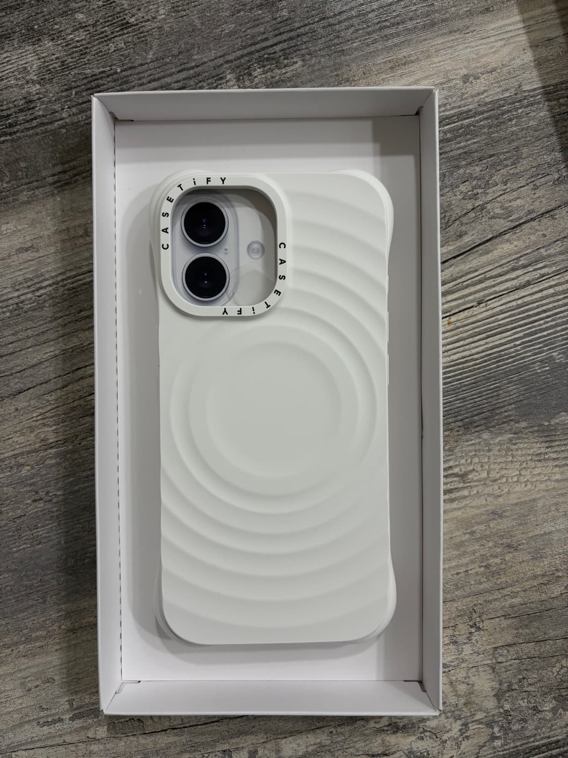 아이폰17 케이스티파이 리플케이스 화이트 상품이미지1