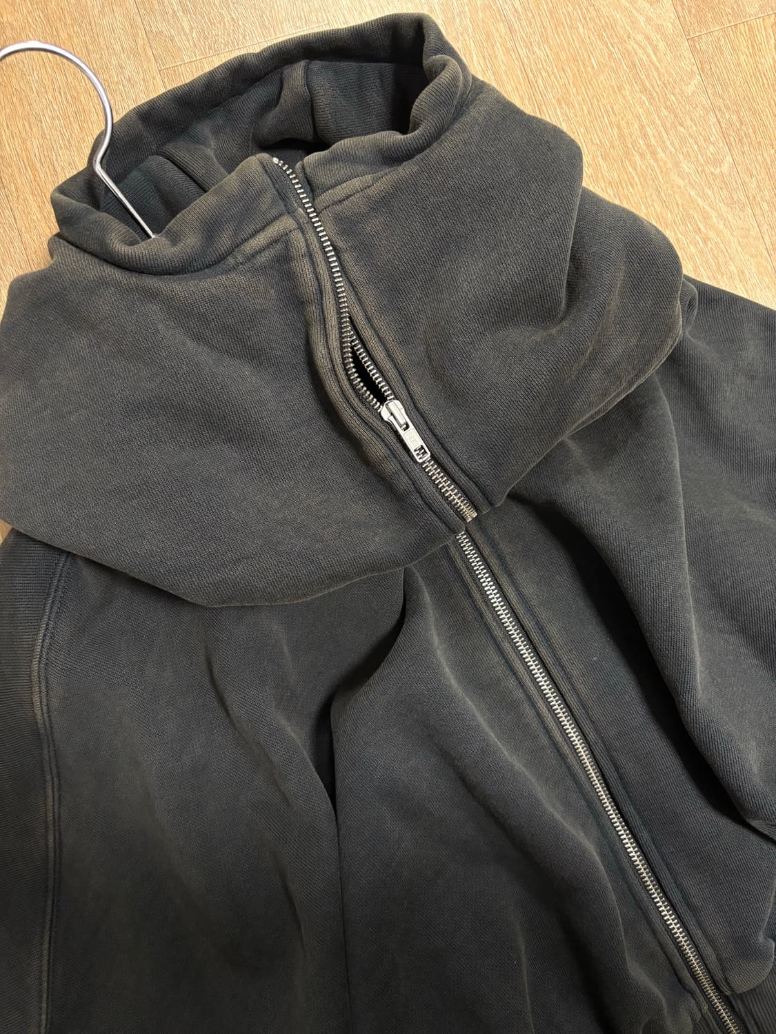 엔타이어 스튜디오 크롭 후드집업 상품이미지1