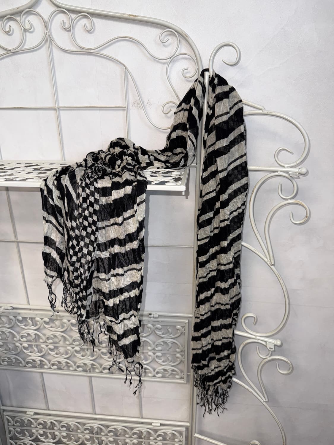 Black & white checkerboard stripe scarf 상품이미지1