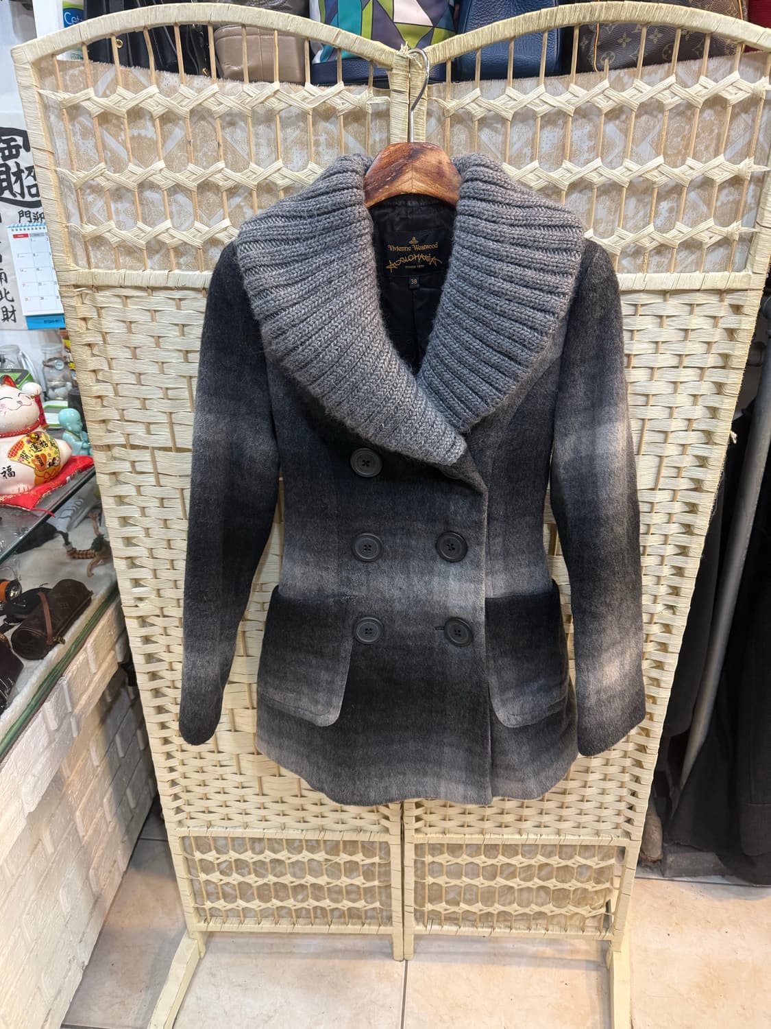 38/44-55 정품 비비안웨스트우드 코트 팝니다 상품이미지1