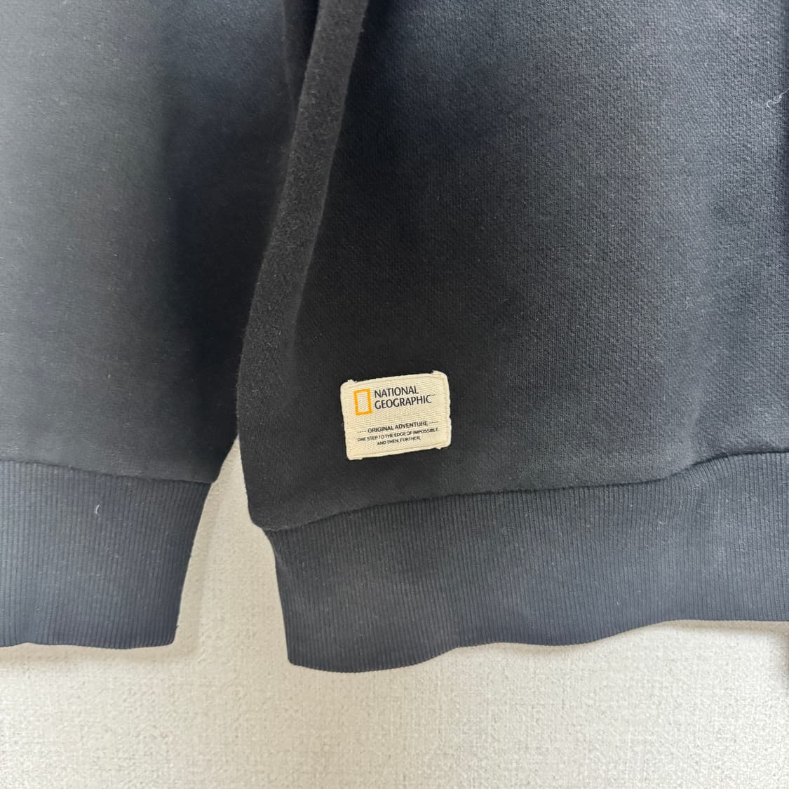 내셔널지오그래픽 맨투맨 XXXL 팝니다! 상품이미지4