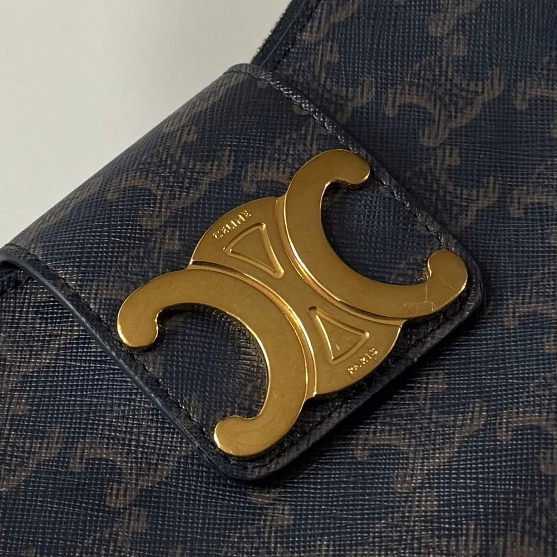 [정품/당일출고]셀린느 트리옹프 아바백 / 숄더백 상품이미지6