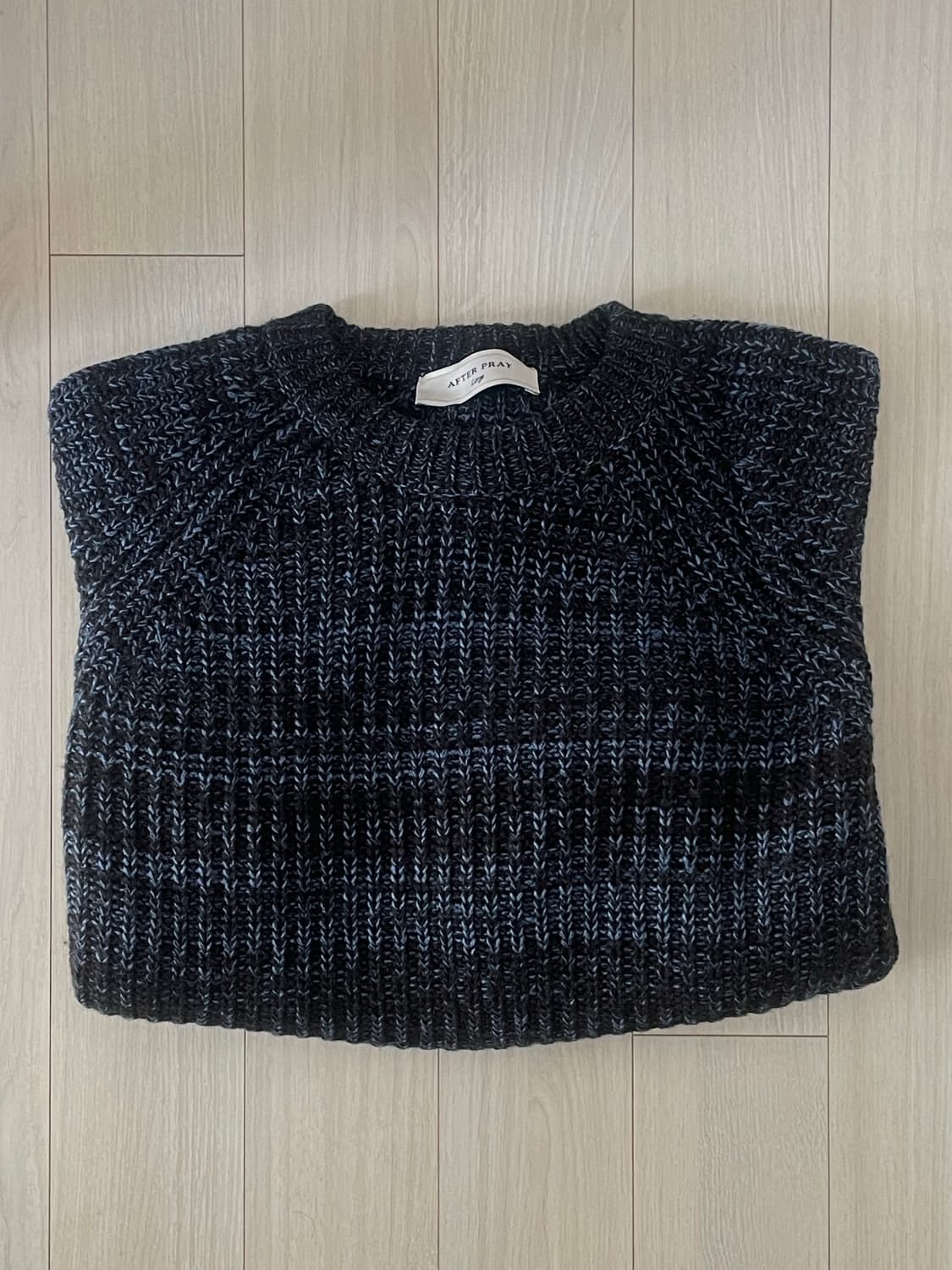 [L] 애프터프레이 솔라 인타르시아 니트 네이비 상품이미지1