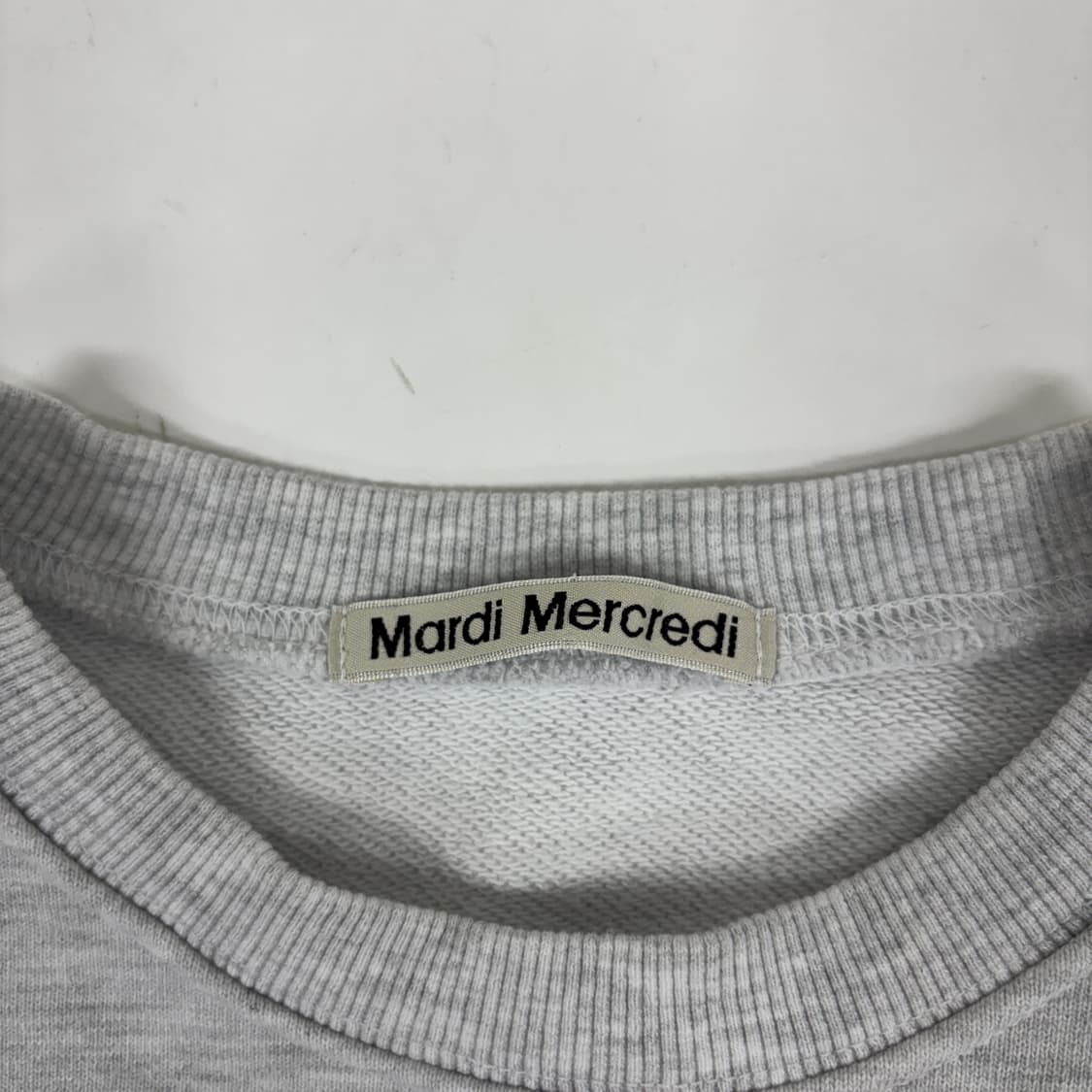 마르디 메크르디 맨투맨 상품이미지6