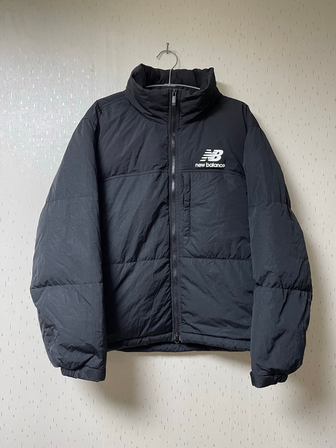 뉴발란스 UNI 액티브 숏 나일론 구스다운 자켓 상품이미지1