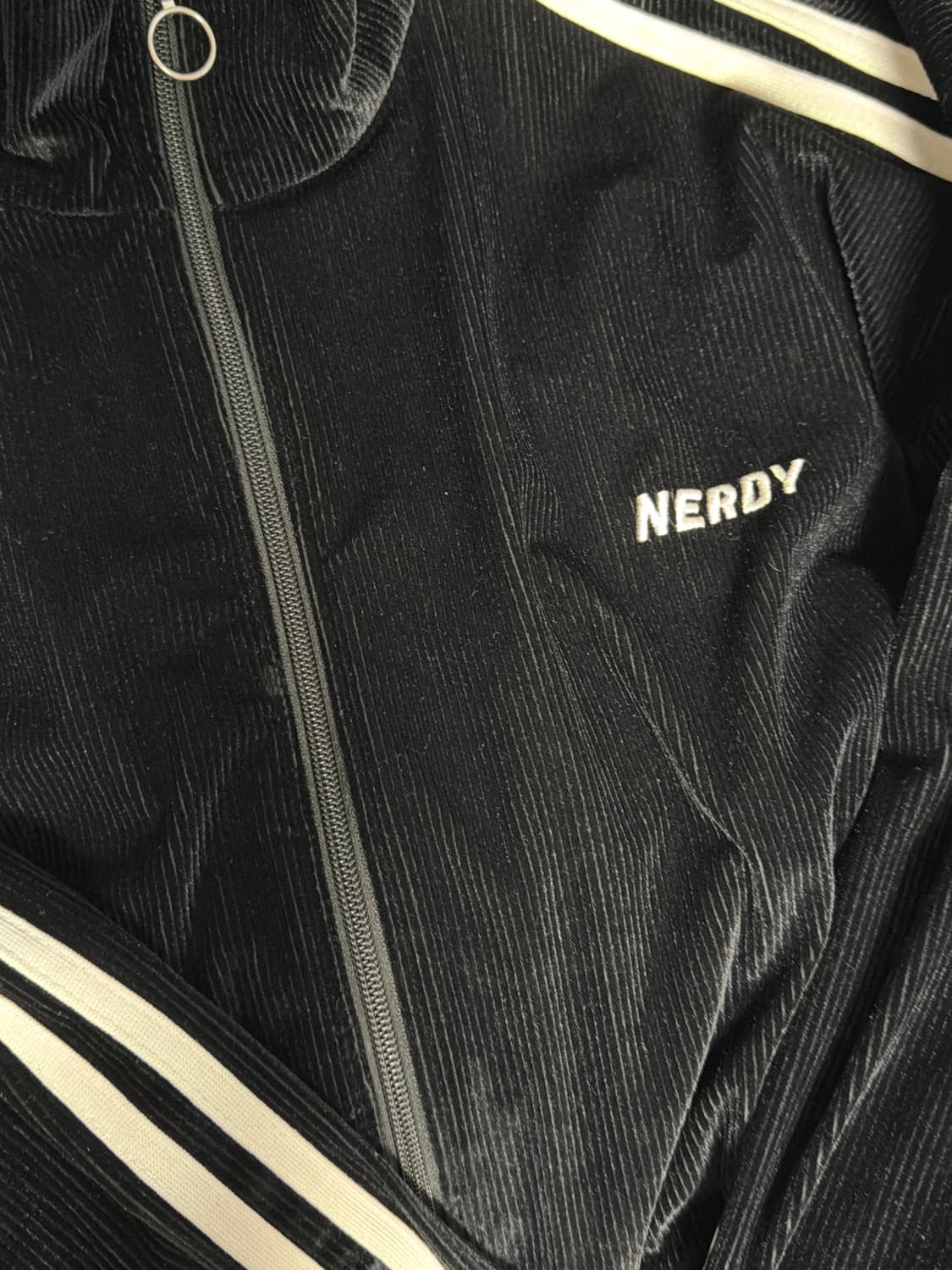 널디 코듀로이 벨벳 트랙탑 L 상품이미지1