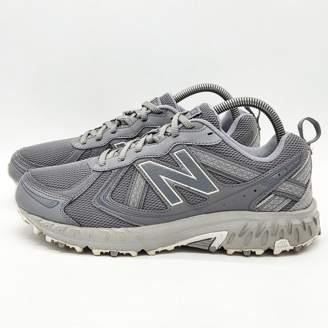 뉴발란스 410v5 그레이 (260 2E) 상품이미지1