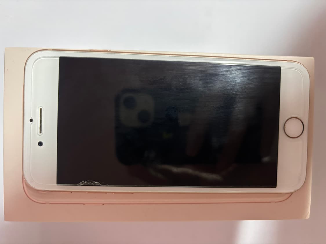 아이폰8 골드 상품이미지2