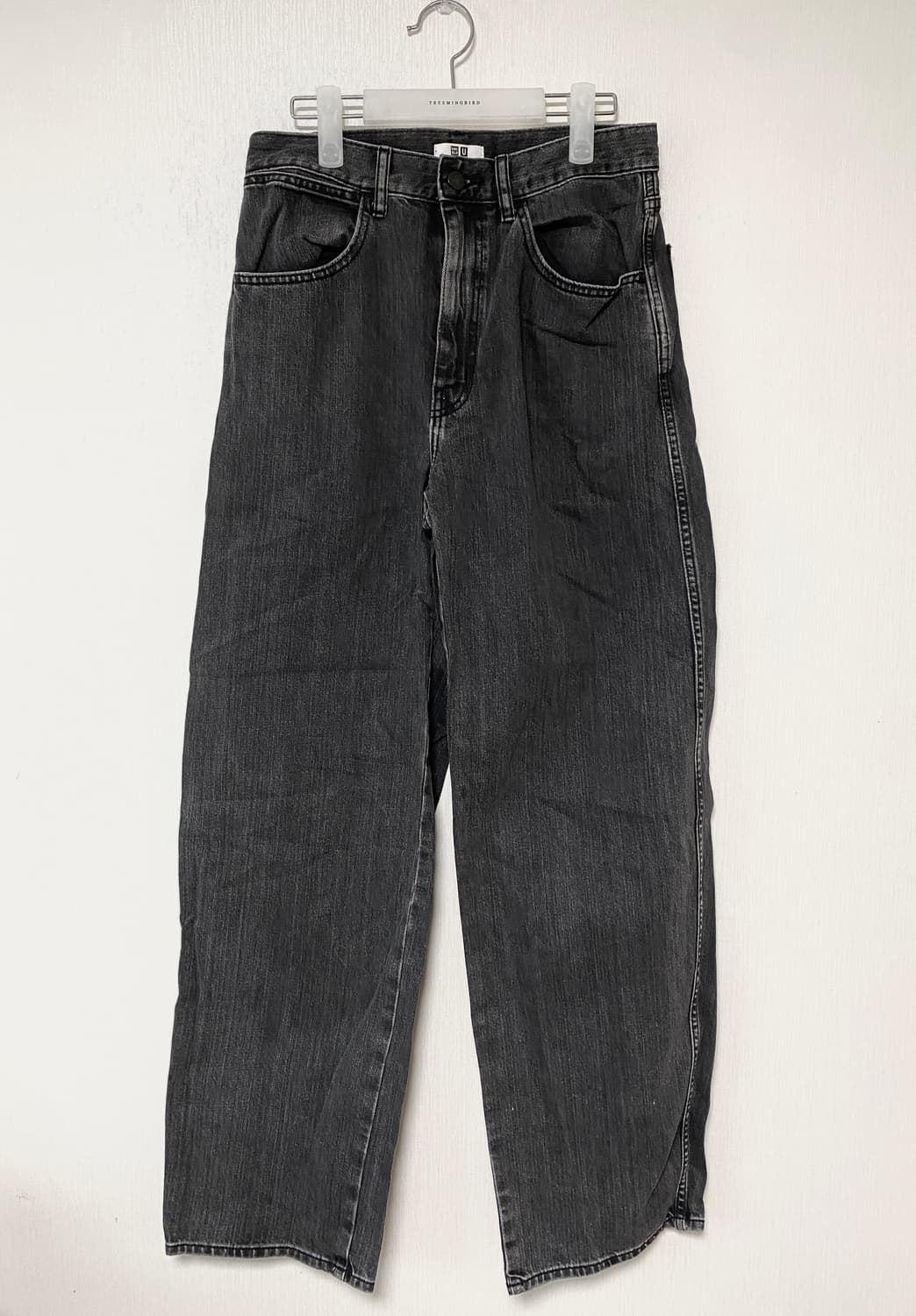 유니클로 U와이드피트 커브진 흑청 27 상품이미지3