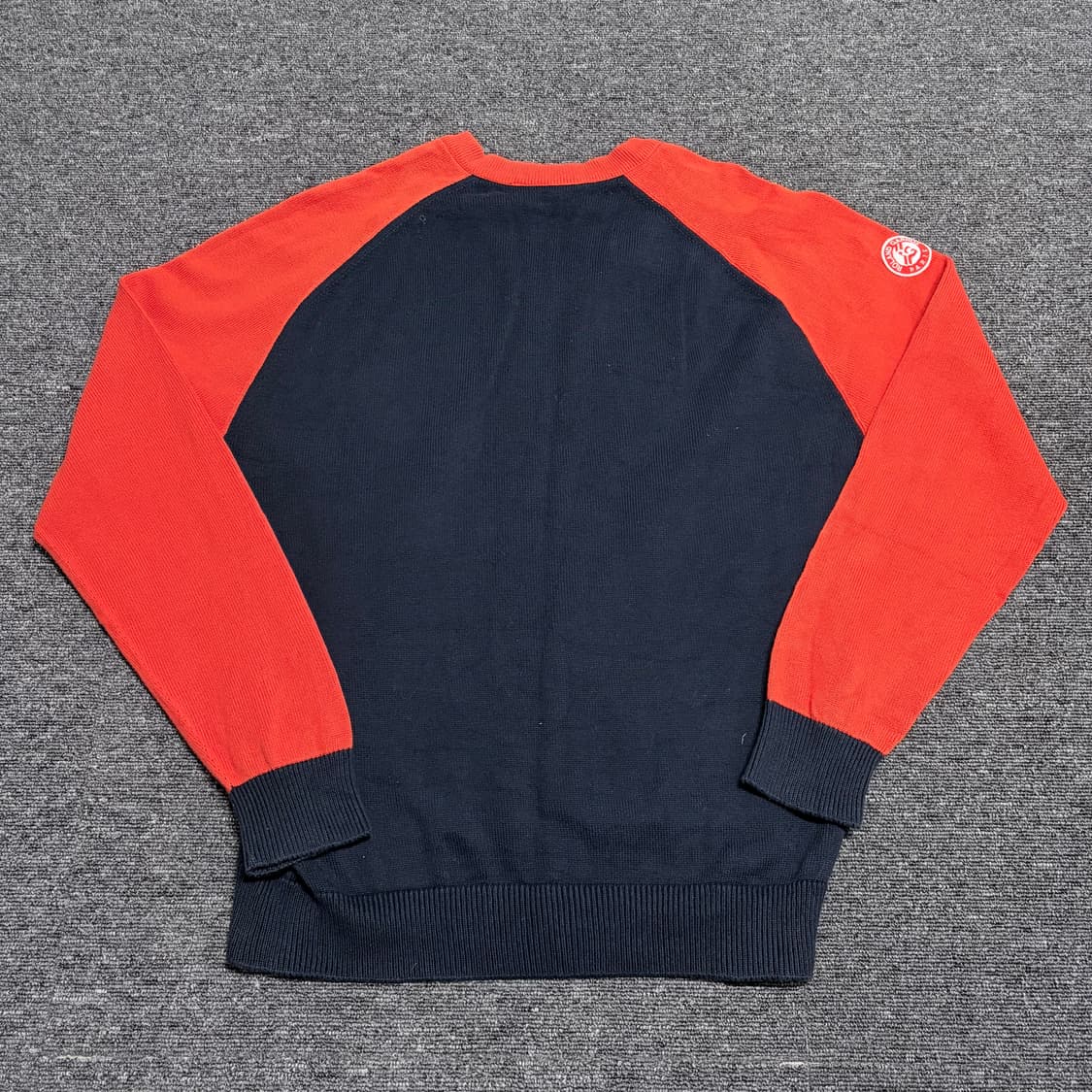 라코스테 빅로고 브이넥 니트 상품이미지7