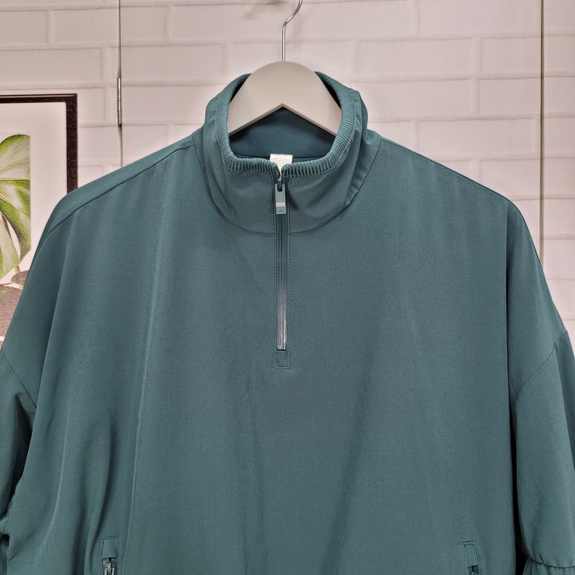 ALO YOGA 알로요가 하프 지퍼 크롭 엘리베이션 커버업 XS 사이즈 상품이미지2