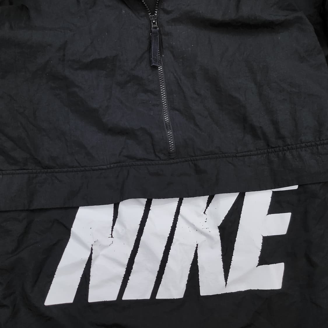 나이키 빅로고 프린팅 블랙 아노락 바람막이 상품이미지4