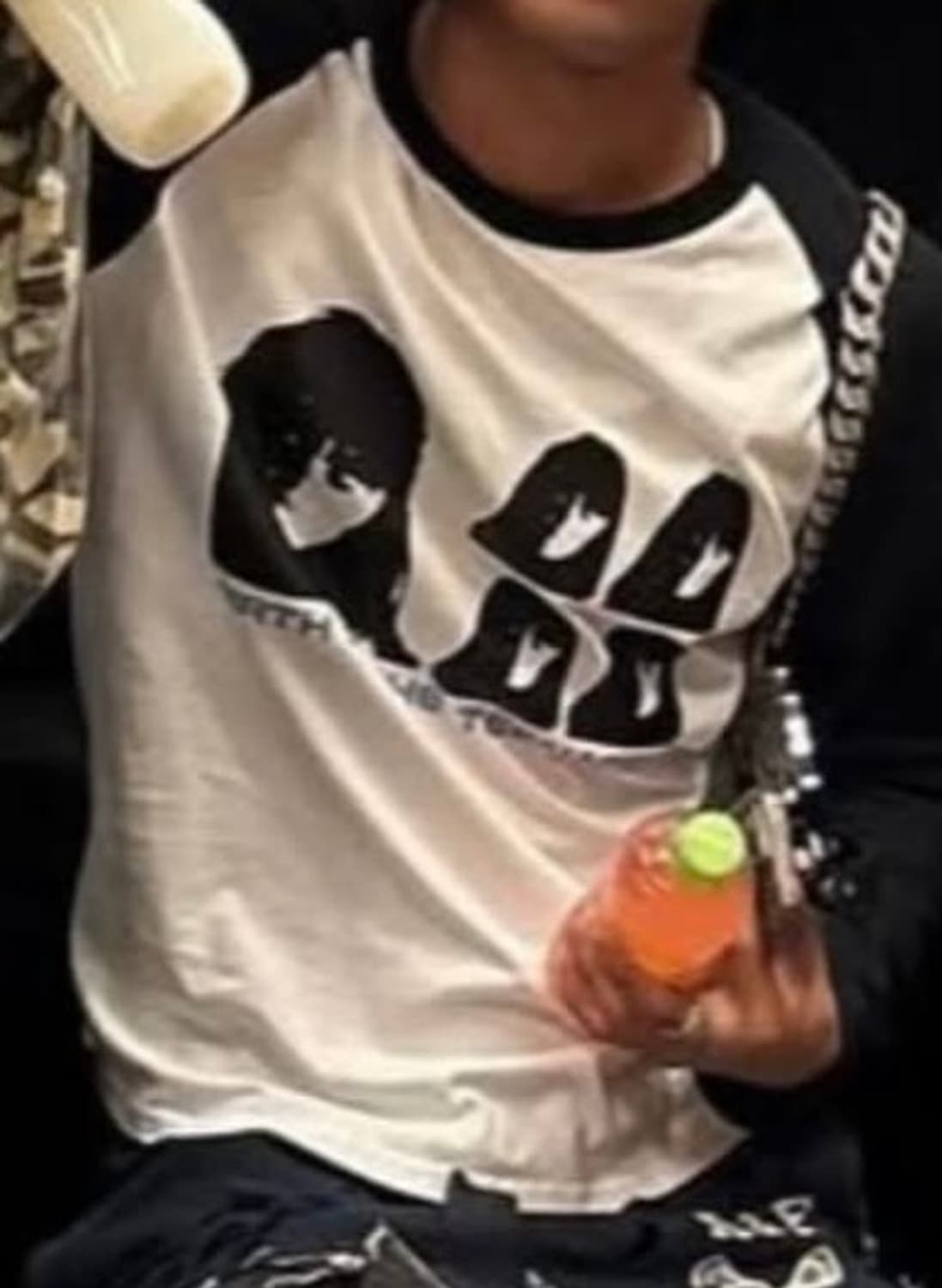 Bott disc raglan L/S tee 코르티스 식케이착용 상품이미지2